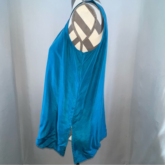 Stunt Collections Blue Sleeveless Silk Top - Picture 4 of 5